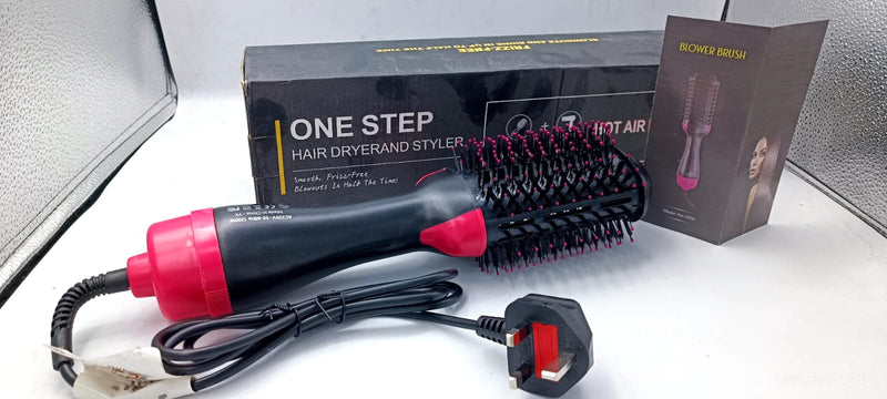 3-in-1 One Step Hot Air Brush – Dryer, Straightener & Volumizer